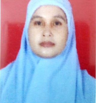 Zainab Goro, S.Pd Zainab Goro, S.Pd